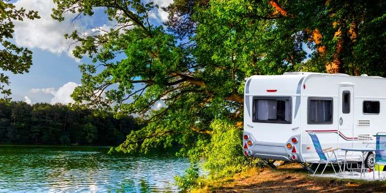 Karavan Polyester Parçaları